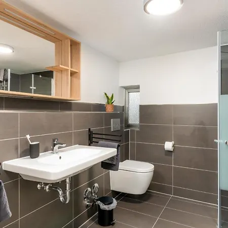 Treehouse For 14 People- Indoor Playground - Ssc - Shared House&garden Вінтерберг