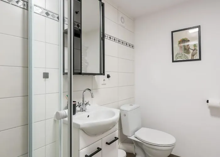 Holiday home Treehouse For 14 People- Indoor Playground - Ssc - Shared House&garden