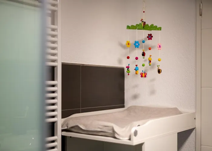 Treehouse For 14 People- Indoor Playground - Ssc - Shared House&garden * Winterberg