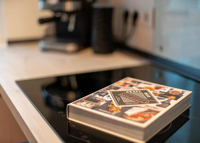 Treehouse For 14 People- Indoor Playground - Ssc - Shared House&garden Winterberg