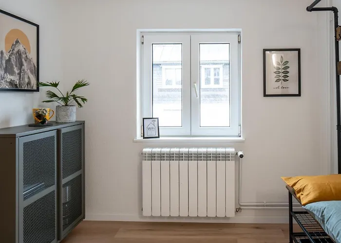 Holiday home Treehouse For 14 People- Indoor Playground - Ssc - Shared House&garden